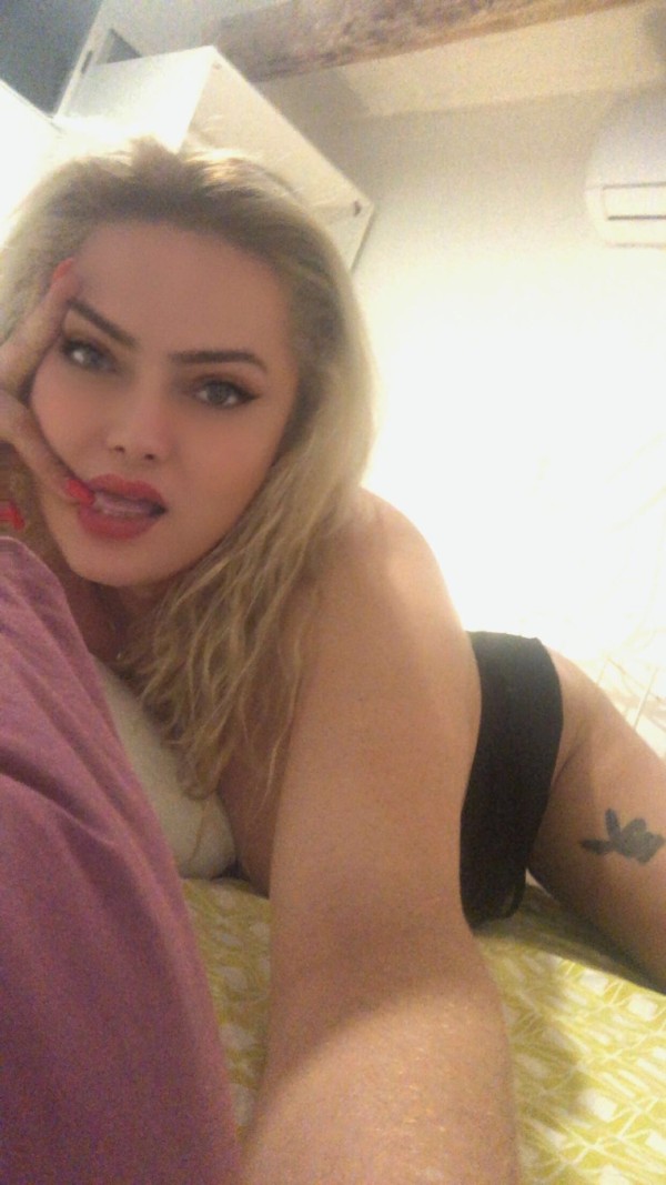 VEN TOMAR SU BIBERÓN  Carrer de Sant Miquel