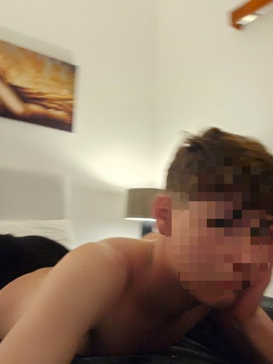 Latino Oral Natural Twink Mamador Full