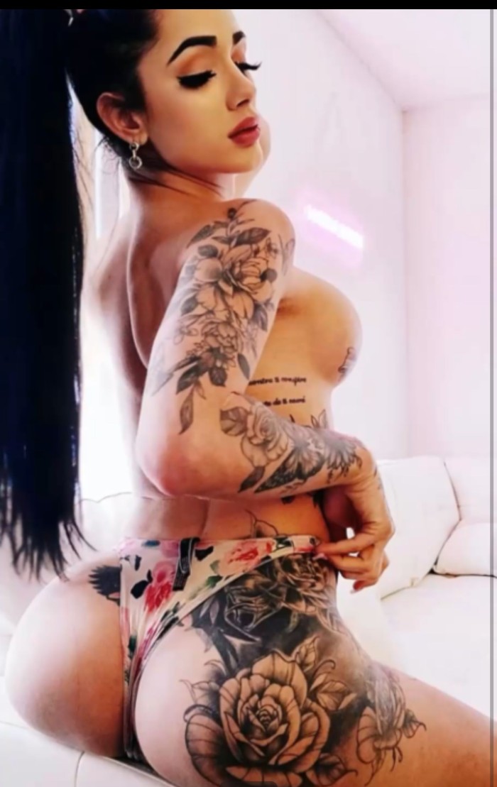 TRANS CALIENTE TU DIOSA LLENA DE FOGOSIDAD LUJURIA NOVEDAD