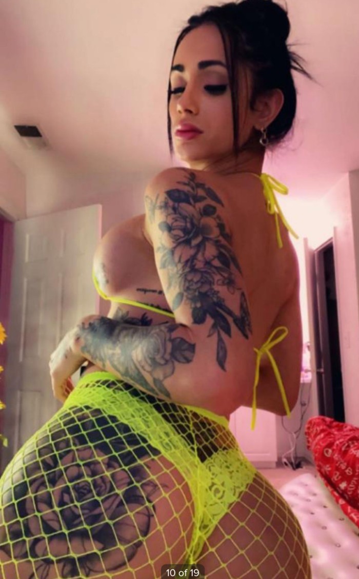 TRANS CALIENTE TU DIOSA LLENA DE FOGOSIDAD LUJURIA NOVEDAD