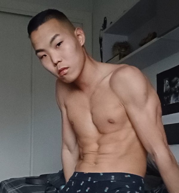 Chico de lujo asiático