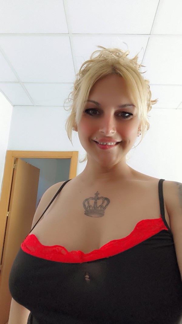 VICKY MILF DISPONIBLE  SESIONES SEXO NATURAL BDSM  MONISTROL DE MONTSERRAT