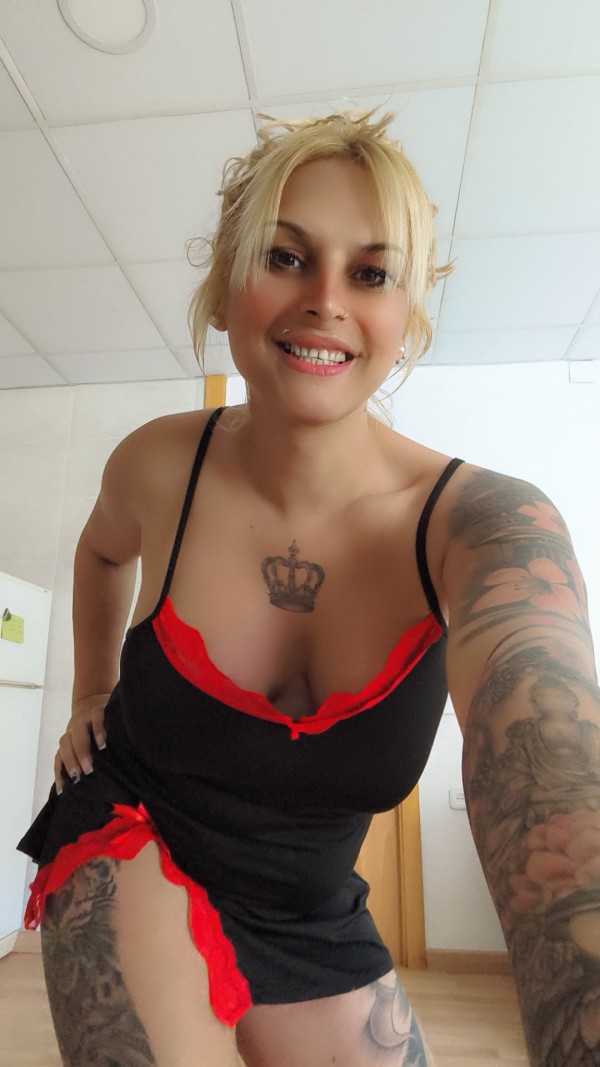 VICKY MILF DISPONIBLE SESIONES SEXO NATURAL BDSM MONISTROL DE MONTSERRAT