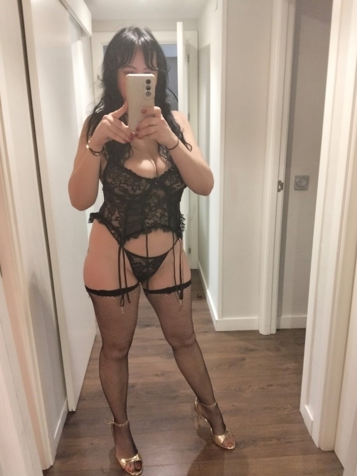 Atiendo en mi sitio privado y discreto