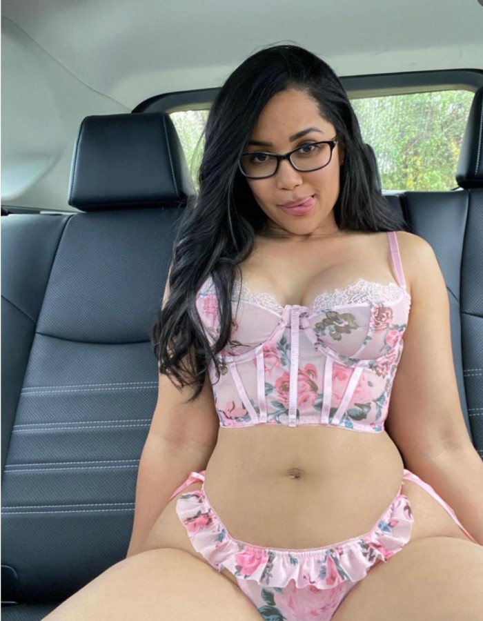 Soy Kiara la bella ven a conocerme
