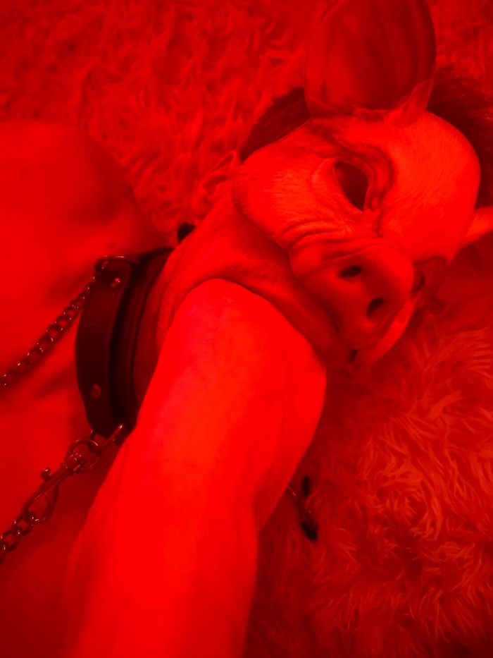 BDSM Exclusivo en Madrid. Mazmorra Propia