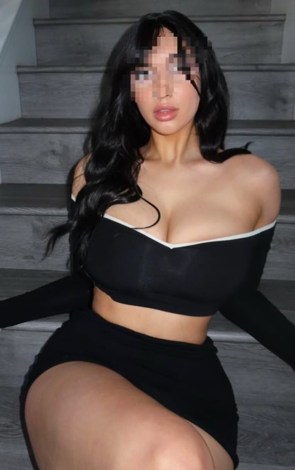 MORENA EXPLOSIVA MANACOR SEXY GUAPA