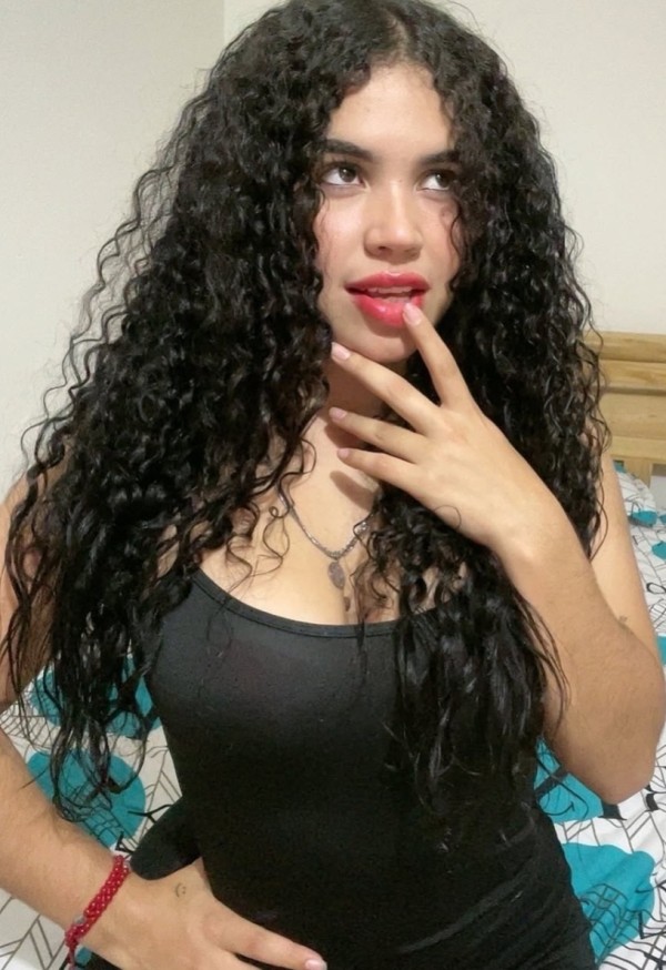 FOTOS REALES NIÑATA 21 AÑITOS 2POLVO X50 FRANCES NATURAL