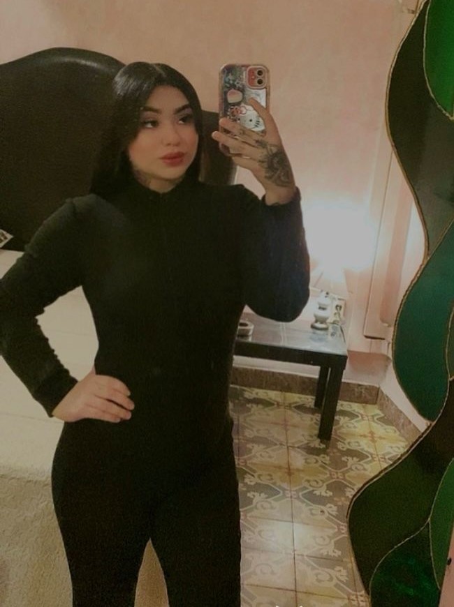 LA CHICA QUE NECESITAS