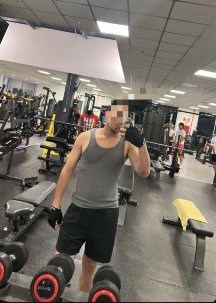 CHICO BISEXUAL DOTADO EN VILLAGARCÍA VERSÁTIL