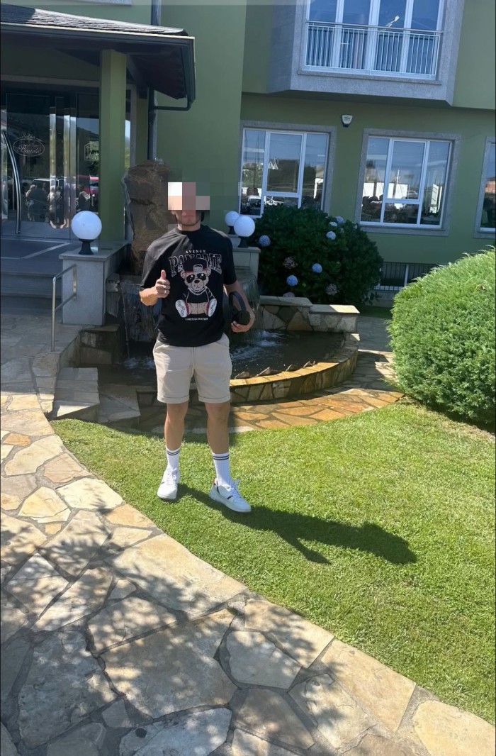 CHICO BISEXUAL DOTADO EN VILLAGARCÍA VERSÁTIL