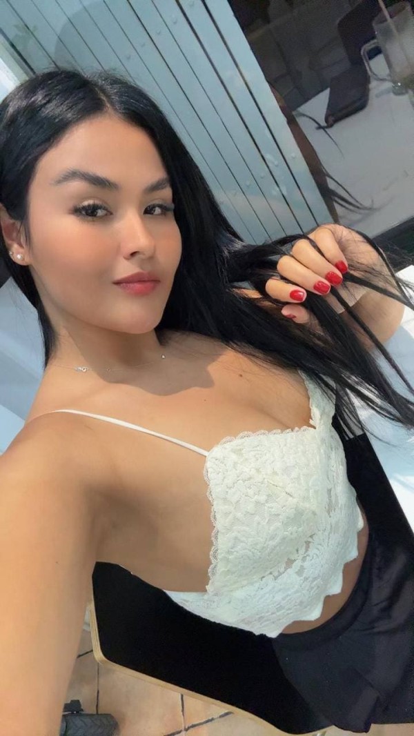 Juana, chica escort de 25 años. Te espera en Málaga