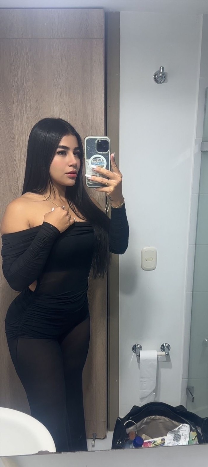 TODO UN ANGELITO ESTOY LISTA PARA COMPLACERTE