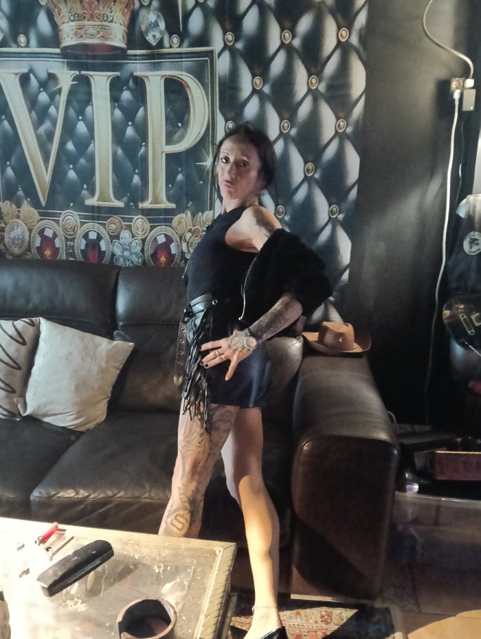 Nuria una chica española sexi una locura de mujer