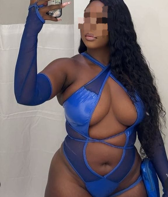 CULONA Y VICIOSA LA MULATA QUE TE LA CHUPA ENTERA