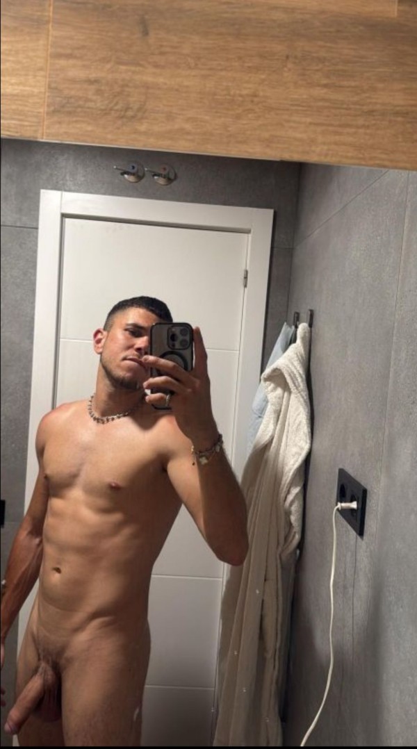 Latino XXL hetero Pollon
