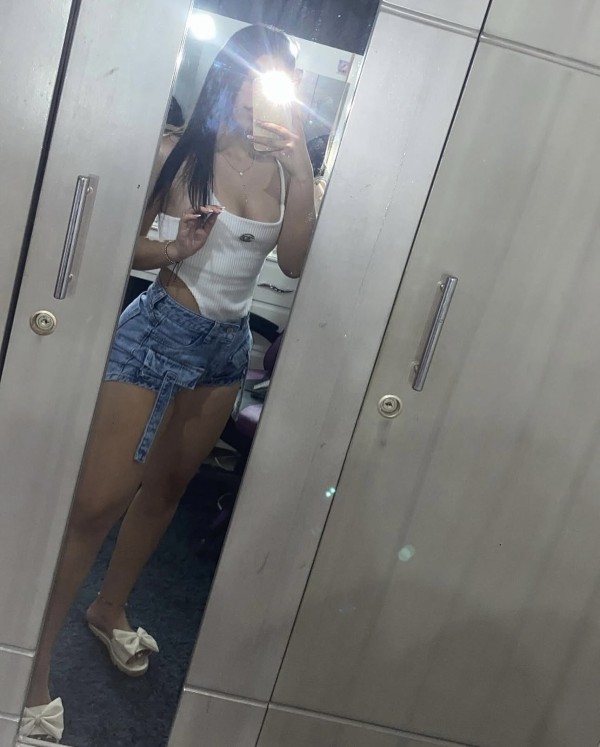 Tremenda jovencita latina 21