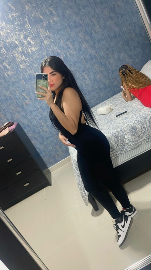 PRECIOSA Y PICANTE NUEVA EN SALAMANCA