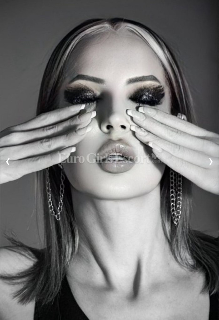 SOFIA, SPANISH MODEL IN TORREVIEJA. COME MEET ME,