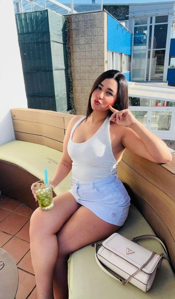 DULCE NOVEDAD MUY MORBOSA, NINFOMANA Y FIESTERA