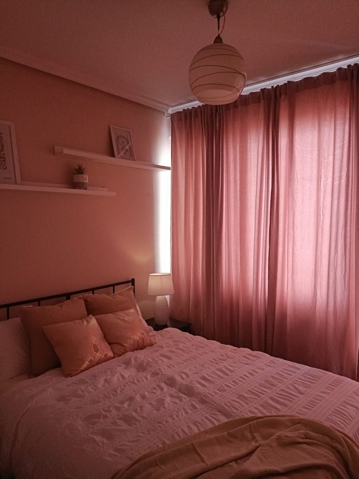 SE ALQUILA HABITACION EN PISO EXCLUSIVO VITORIA