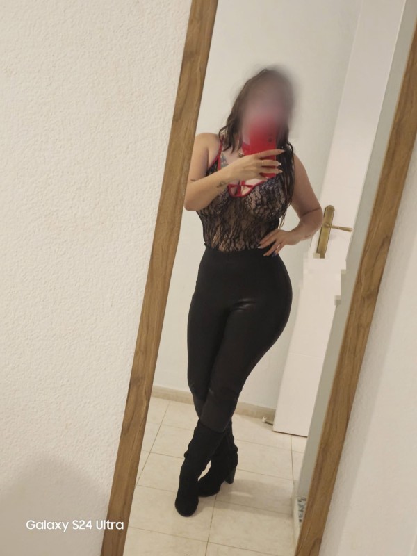 DANIELA 663998163 MORENAZ EXOTICA Y CALIENTE