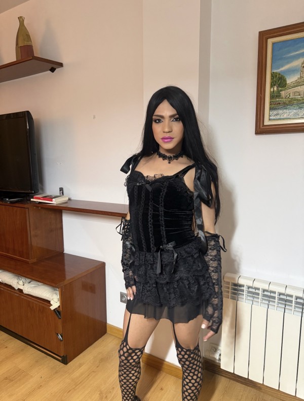 Trans la viuda de negro en Manresa