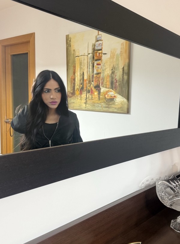 Trans la viuda de negro en Manresa