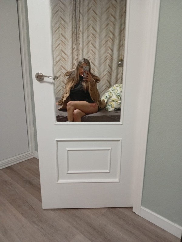 TODA UNA DIOSA MUJER TRANS DIOSA DE CURVAS ARDIENTES