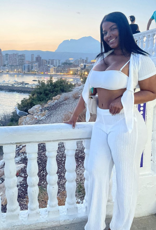 Soy CHANEL, quiero conocer un hombre para vivir todo