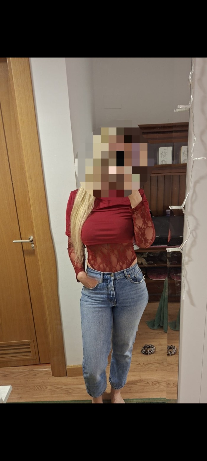 Chica muy guapa, tipazo, excelente trato