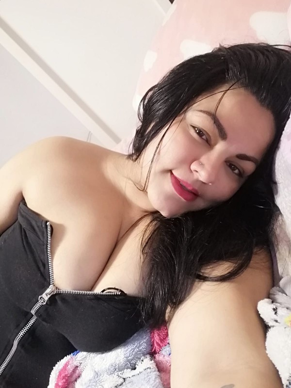GORDITA HERMOSA LATINA FIESTREA