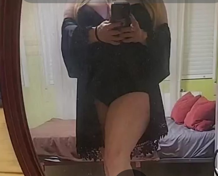 EXOTICA DULCE CARIÑOSA EXQUISITA SOLO PARA HOMBRES
