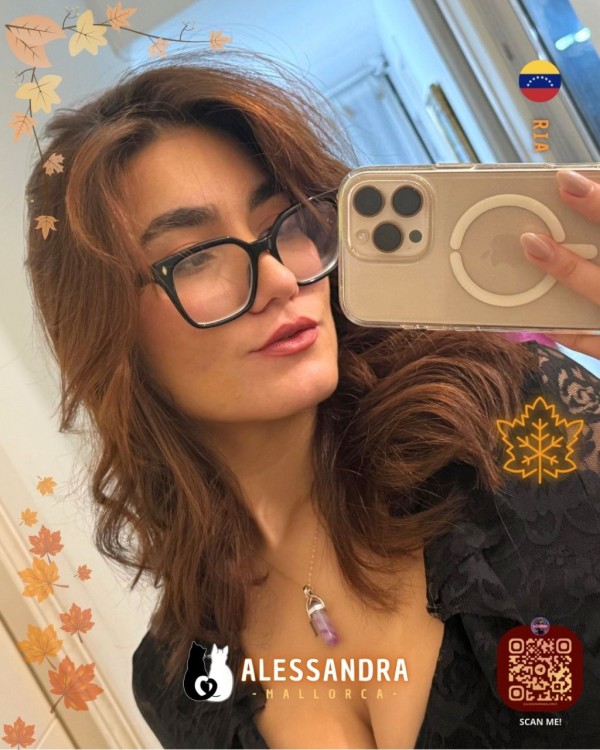 SENSUAL Y ARDIENTE ESCORT de 23 AÑOS. MALLORCA. PALMA CENTRO 24/7