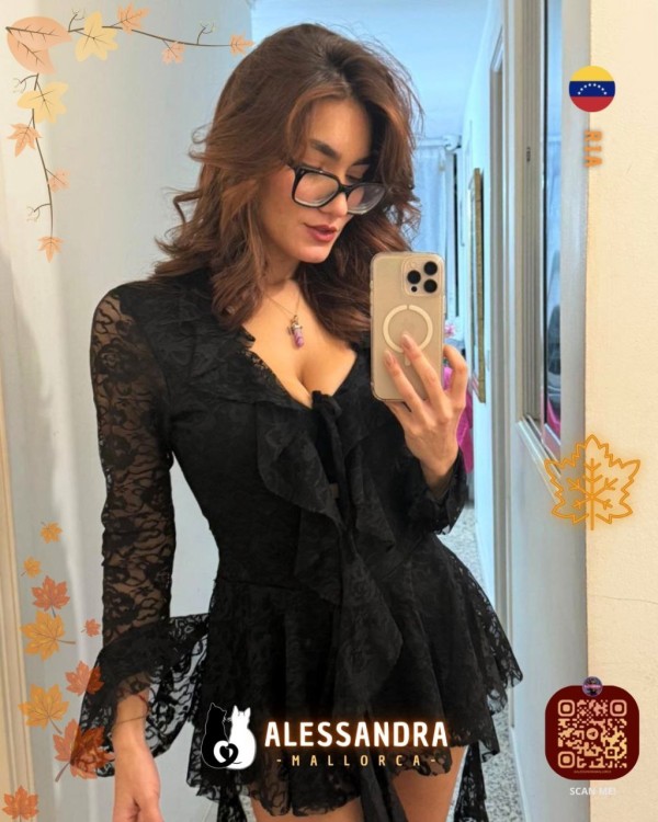 SENSUAL Y ARDIENTE ESCORT de 23 AÑOS. MALLORCA. PALMA CENTRO 24/7