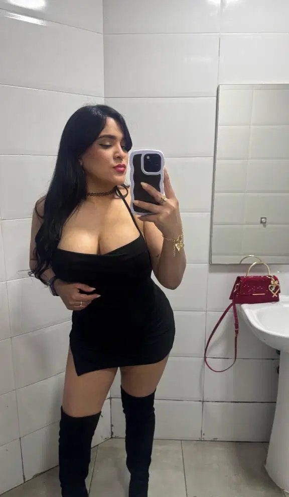 Trato de novios caliente estoy mojadita me correre en tu boca