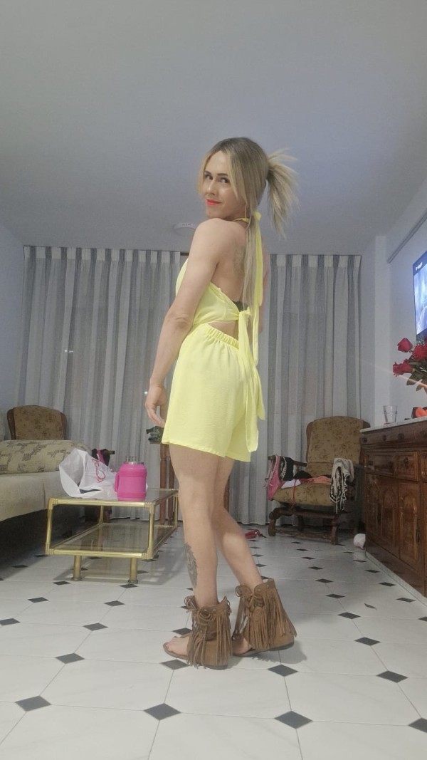 Zamira chica tran quintana fiestera