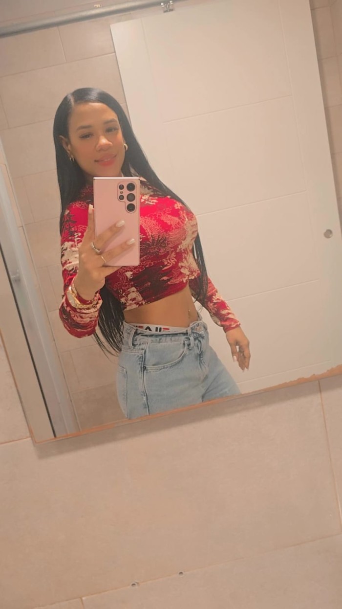 ANGIE CARIBEÑA  EN TORREMOLINOS MORBOSA CALIENTE JUGUETONA 24H