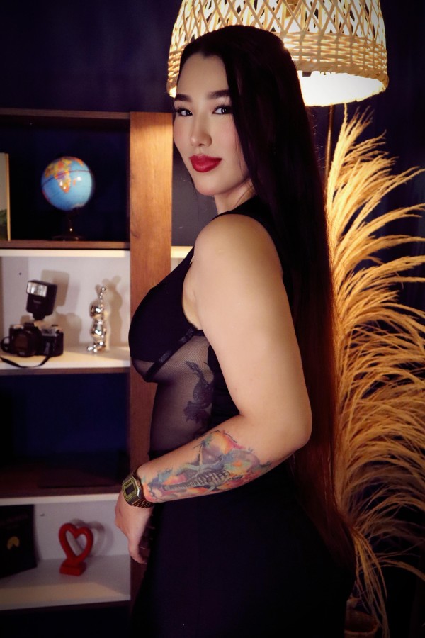 ALICE 663998212, COLOMBIANA FIESTERA, MUY MAJA Y CARIÑOSA