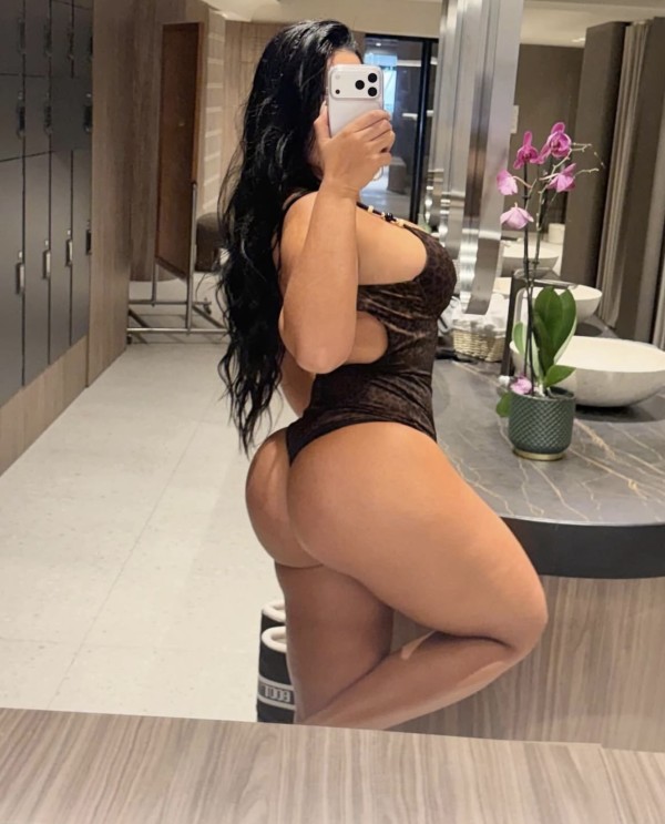Colombiana en madrid desplazamiento y salidas hoteles