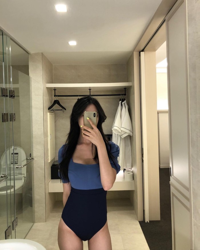 ESCORT ASIÁTICA INDEPENDIENTE EN TORREMOLINOS