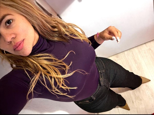 Nena jovencita independiente iry explosiva