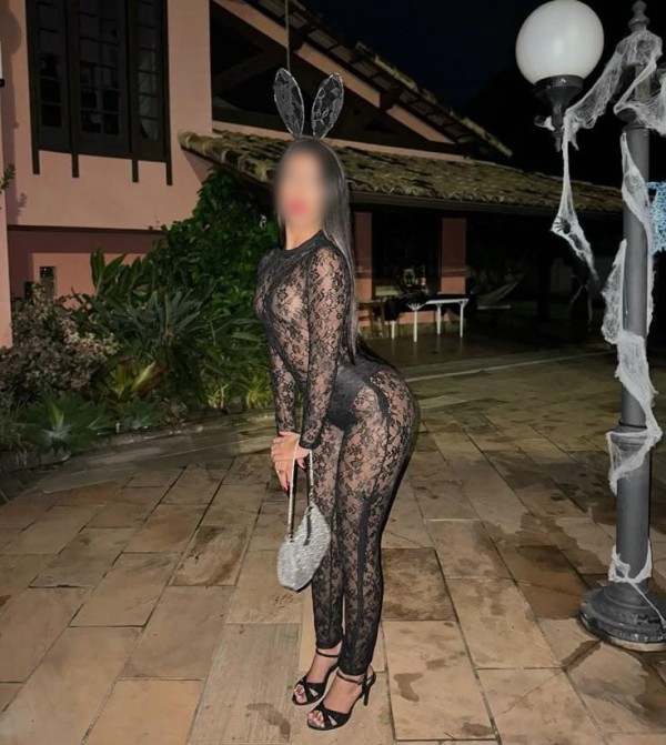 RECIEN LLEGADA ZARA ELEGANTE Y SENSUAL