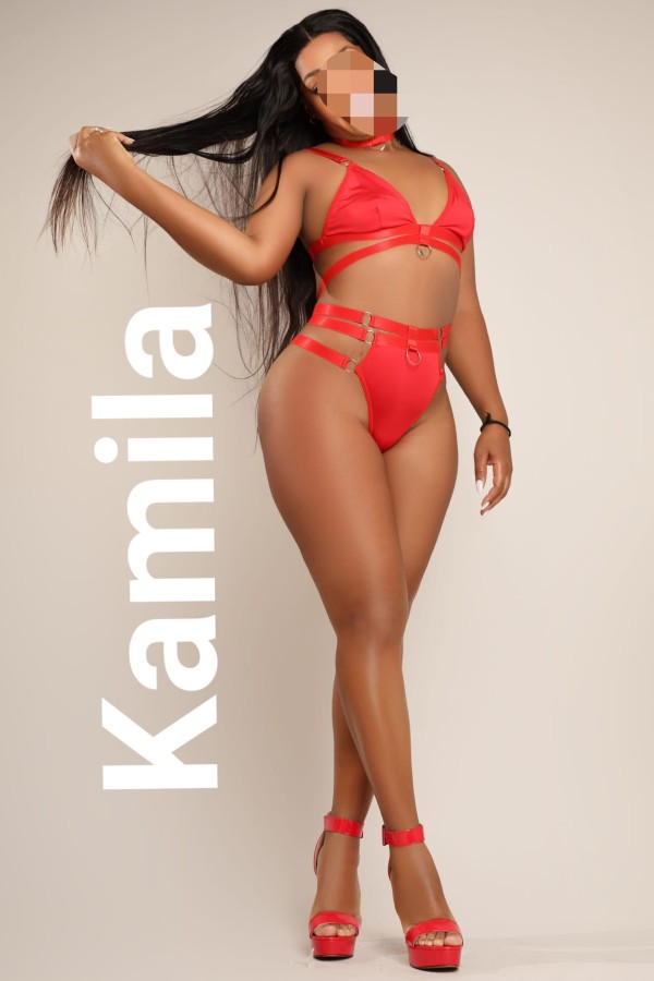 Karina simpatica,dulce estrovertida