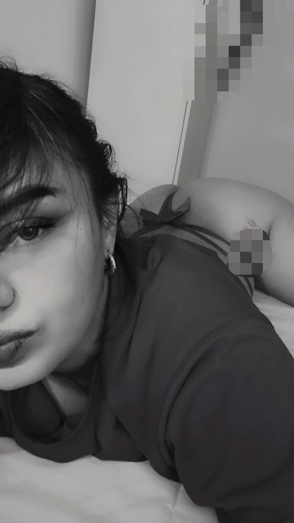 Soy tu putita   adicta a tu leche