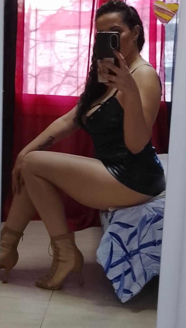 Novedad Hermosa Latina Fiestera