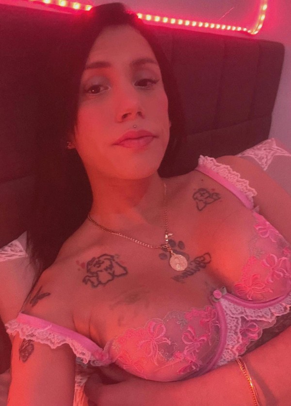 Antonella ** EN ( (**disponible en Sabadel))) ((( Jovencita sexy delgada))
