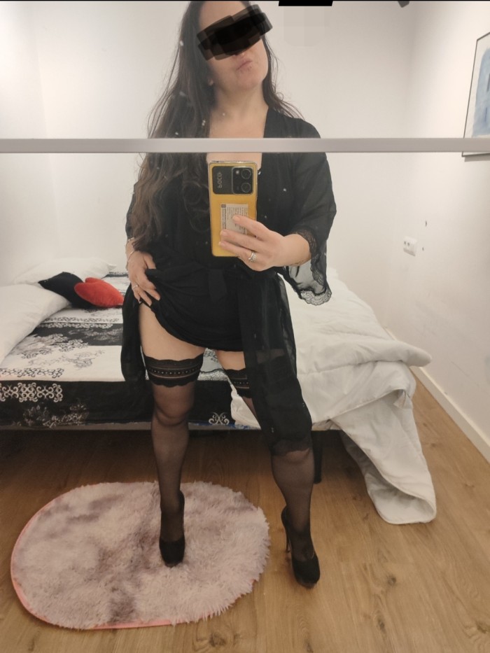 Sara muy viciosa 50 una hora