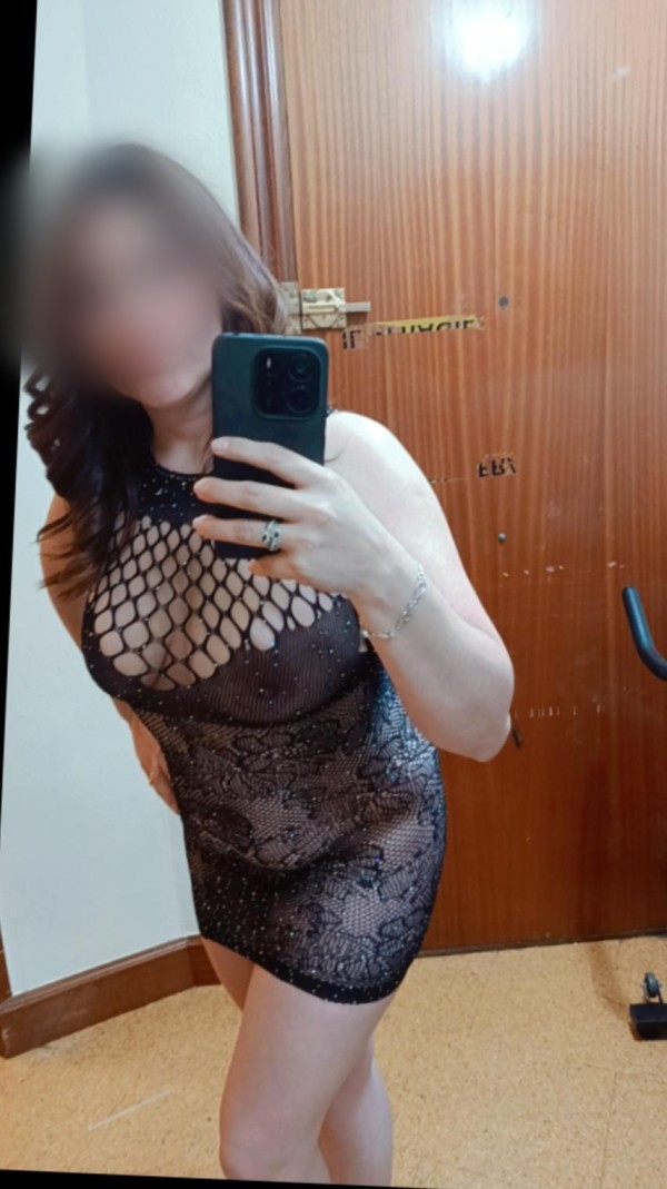 Barakaldo. Fiestera. Masajes en camilla…Fotos reales..