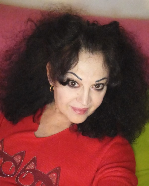 Estoy para mamada y griego y el precio 30€